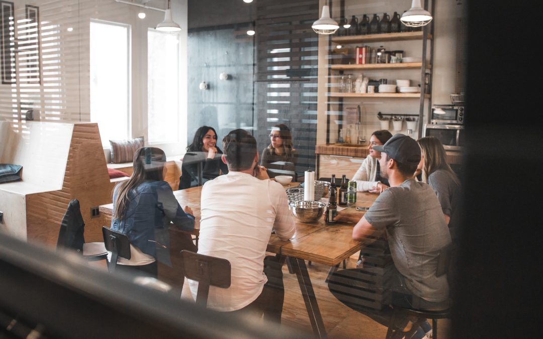 Comment assurer un retour en présentiel réussi pour vos collaborateurs ?